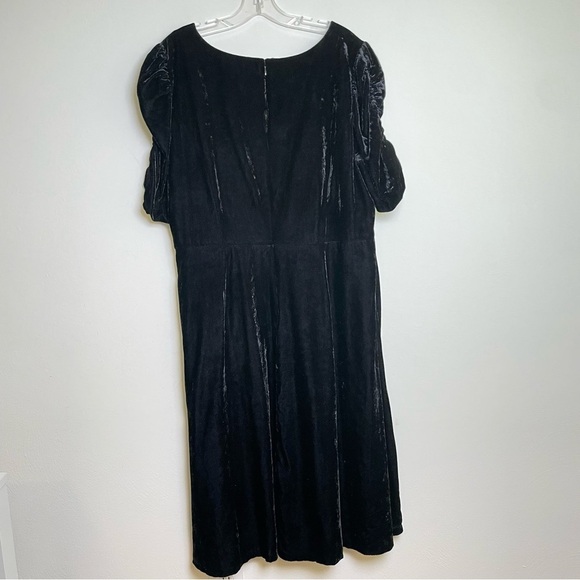 TALBOTS Black Velvet Ruched Sleeve Midi Fit & Flare Cocktail Dress LBD 16W - Picture 8 of 12